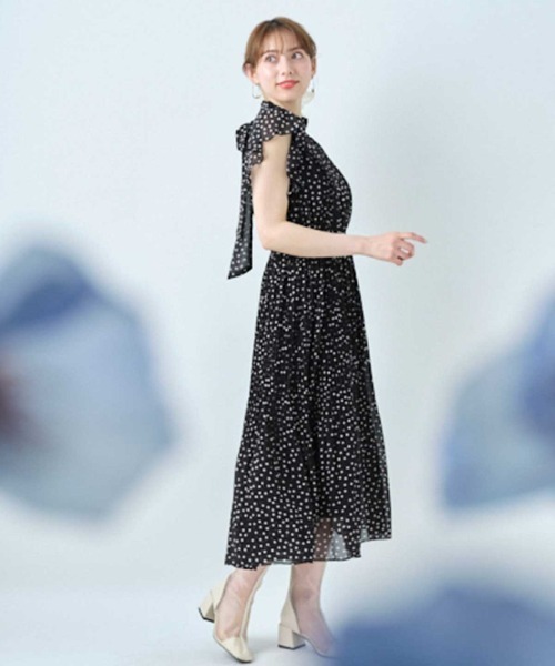 WILLSELECTION（ウィルセレクション）の「【Limited Item】ラッフルケシプリーツワンピース（ワンピース・レディース・ブラック/グリーン・MEDIUM）」の3枚目の写真