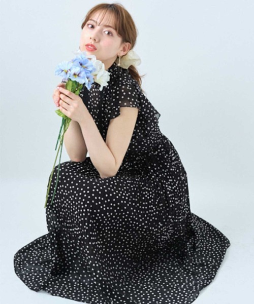 WILLSELECTION（ウィルセレクション）の「【Limited Item】ラッフルケシプリーツワンピース（ワンピース・レディース・ブラック/グリーン・MEDIUM）」の7枚目の写真