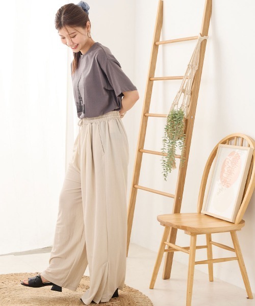 OMNES（オムネス）の「接触冷感レーヨンナイロンタックイージーパンツ（その他パンツ・レディース・ブラック/ベージュ/ブルー/ラベンダー/キャメル・FREE）」の18枚目の写真