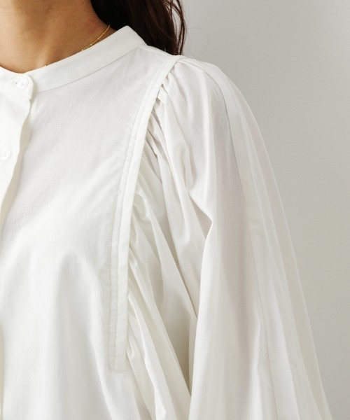 RODEO CROWNS WIDE BOWL（ロデオクラウンズワイドボウル）の「ボリュームスリーブ2WAYシャツ（シャツ/ブラウス・レディース・ホワイト/ブラック/ライトカーキ・FREE）」の22枚目の写真