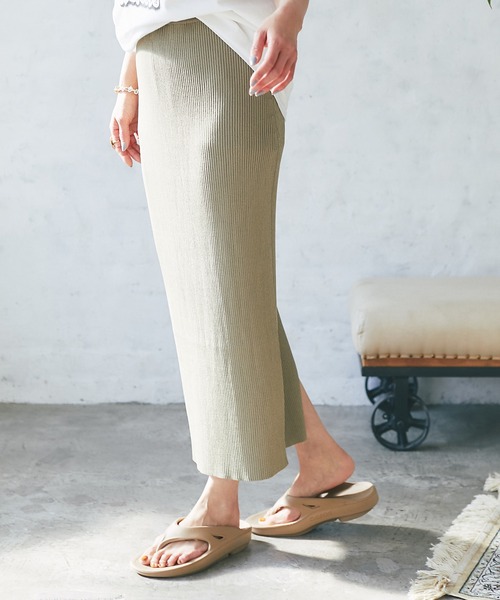 OOFOS（ウーフォス）の「OOFOS/ウーフォス/OOriginalサンダル（サンダル・レディース・グレー系その他/モカ/ブラック・23/24）」の14枚目の写真