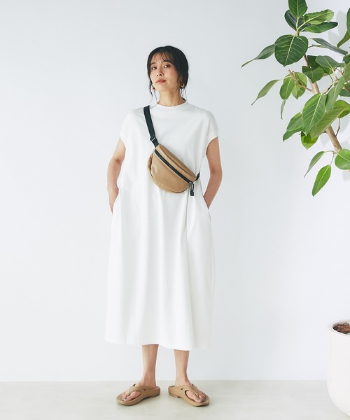 OOFOS（ウーフォス）の「OOFOS/ウーフォス/OOriginalサンダル（サンダル・レディース・グレー系その他/モカ/ブラック・23/24）」の21枚目の写真