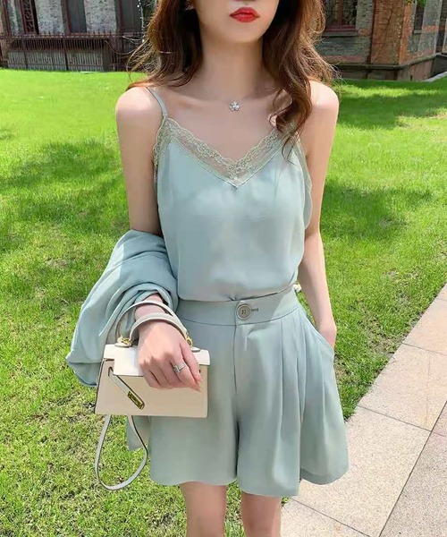 Girly Doll（ガーリードール）の「ジャケット＆ショートパンツ＆レースキャミ スリーピースセット（セットアップ・レディース・ブラック/ピンク/グリーン・M/L）」の5枚目の写真