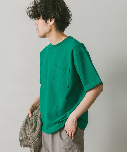 URBAN RESEARCH DOORS(アーバンリサーチドアーズ)の「ヘビーオンス ショートスリーブTシャツ(Tシャツ/カットソー・メンズ・グリーン/スミクロ/レッド/ブルー/ホワイト/グレー・X-LARGE/MEDIUM/LARGE)」の19枚目の写真