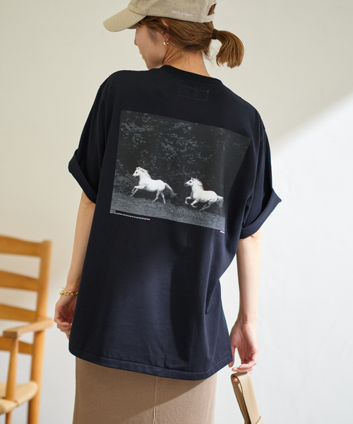 FRAMeWORK(フレームワーク)の「【JANE SMITH/ジェーンスミス】HORSE NO1 SS Tシャツ(Tシャツ/カットソー・レディース・ホワイト/ブラック・FREE)」の2枚目の写真