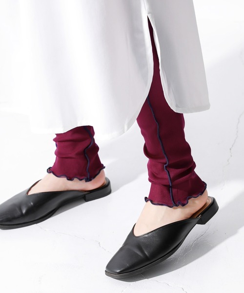 n'OrLABEL（ノアールレーベル）の「『配色メローシアーレギンス』（レギンス/スパッツ・レディース・アイボリー/ブラック/パープル/ライム/ボルドー/グリーン・2/1）」の6枚目の写真