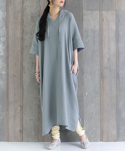 n'OrLABEL（ノアールレーベル）の「『配色メローシアーレギンス』（レギンス/スパッツ・レディース・アイボリー/ブラック/パープル/ライム/ボルドー/グリーン・2/1）」の17枚目の写真