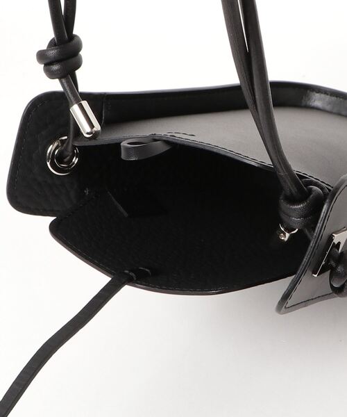 ITTI(イッチ)の「HERRIE SMART MID POUCH/RAPTO(ボディバッグ/ウエストポーチ・メンズ・ブラック・FREE)」の3枚目の写真