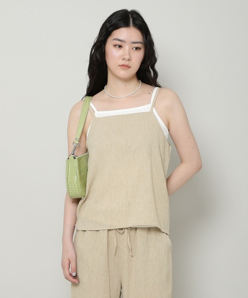 ALAND（エーランド）の「3.3 Field Trip／スクエアネックキャミ 2353224（キャミソール・レディース・ブラック/ベージュ・FREE）」の3枚目の写真