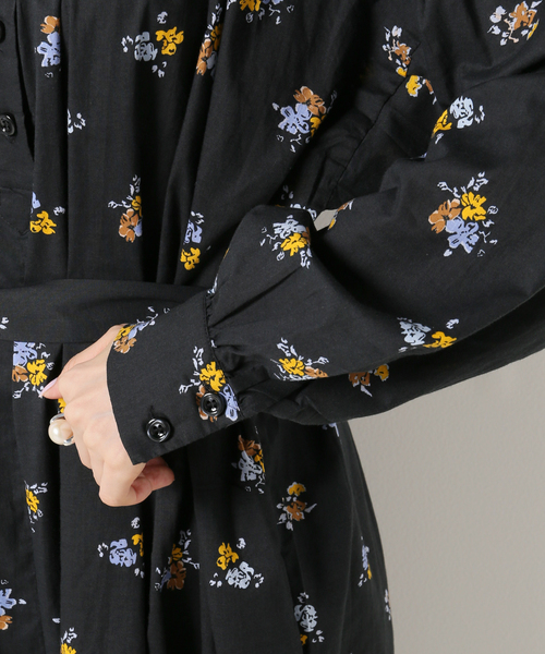 IENA(イエナ)の「【BAUM UND PFERDGARTEN/バウム ウンド ヘルガーデン】フラワープリントワンピース(ワンピース・レディース・ブラック・FREE)」の10枚目の写真