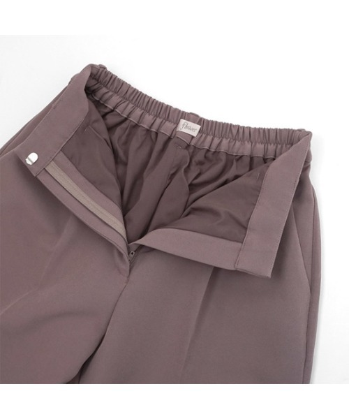 flower（フラワー）の「タックテーパードパンツ（その他パンツ・レディース・ベージュ/パープル・FREE）」の16枚目の写真