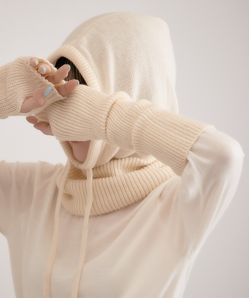 PAPILLONNER(パピヨネ)の「今季必須アイテム/バラクラバ/PAPILLONNER/パピヨネ(ネックウォーマー/スヌード・レディース・グレー/アイボリー・FREE)」の1枚目の写真