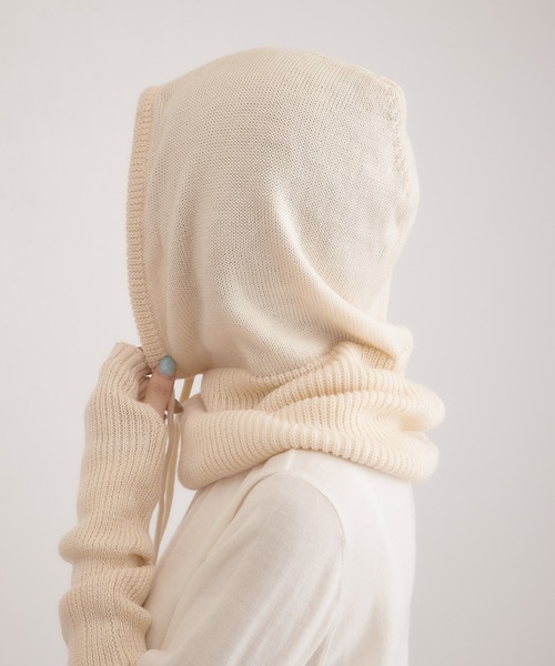 PAPILLONNER(パピヨネ)の「今季必須アイテム/バラクラバ/PAPILLONNER/パピヨネ(ネックウォーマー/スヌード・レディース・グレー/アイボリー・FREE)」の13枚目の写真