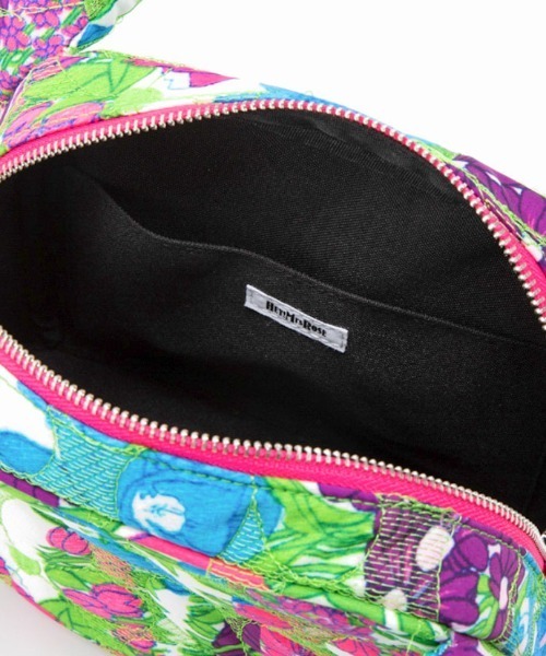 HEY!MrsROSE(ヘイミセスローズ)の「HEY! Mrs ROSE(ヘイ!ミセスローズ)PukuPuku BAG(ハンドバッグ・レディース・グリーン/ピンク/ブラック・FREE)」の13枚目の写真