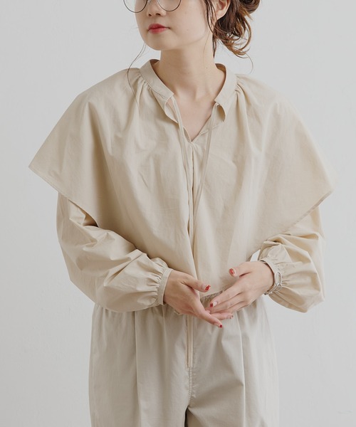 PUAL CE CIN(ピュアルセシン)の「【Du noir】ラッフルカラーボウタイブラウス(シャツ/ブラウス・レディース・ブラック/ベージュ/グレー・FREE)」の4枚目の写真
