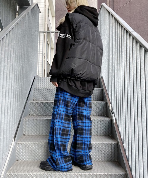 Figments（フィグメンツ）の「エコダウンベスト（ダウンベスト・レディース・ブラック/オフホワイト・FREE）」の7枚目の写真