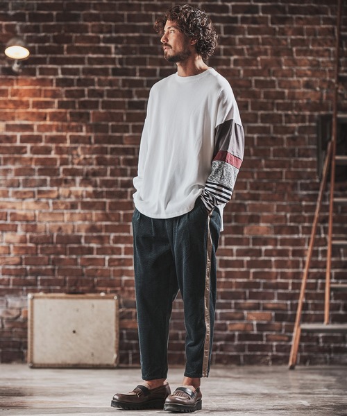 FACTOTUM（ファクトタム）の「mlt3972- One Arm Gimmick Design Waffle Long-sleeve T-Shirt カットソー（Tシャツ/カットソー・メンズ・ホワイト/ライトカーキ/ブラック・44/48/46）」の8枚目の写真