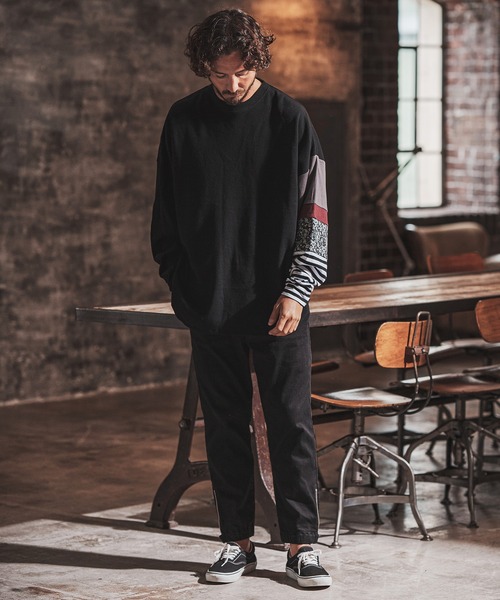 FACTOTUM（ファクトタム）の「mlt3972- One Arm Gimmick Design Waffle Long-sleeve T-Shirt カットソー（Tシャツ/カットソー・メンズ・ホワイト/ライトカーキ/ブラック・44/48/46）」の11枚目の写真