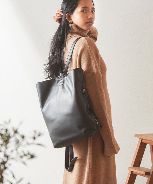 LE VERNIS（ル・ベルニ）の「LE VERNIS　リュック 223-210509（バックパック/リュック・レディース・ベージュ/ブラック・FREE）」の7枚目の写真