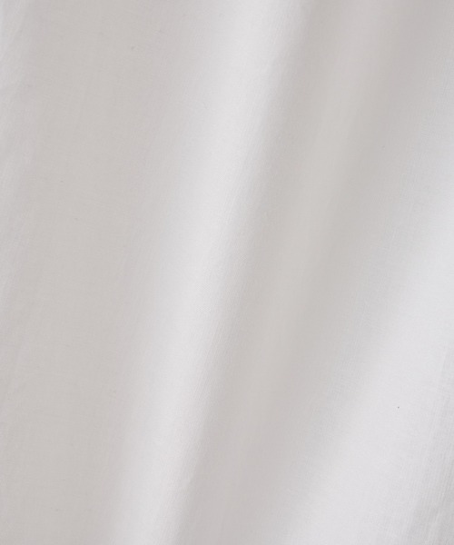 BEARDSLEY（ビアズリー）の「ノーカラーシャツワンピース：ニットのチクチク予防にも（ワンピース・レディース・ホワイト/ネイビー・FREE）」の13枚目の写真