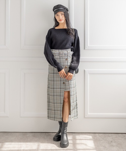 clear（クリア）の「ボートネックリブニットトップス（ニット/セーター・レディース・モカ/ブルー/アイボリー/マスタード/ブラック・F）」の13枚目の写真