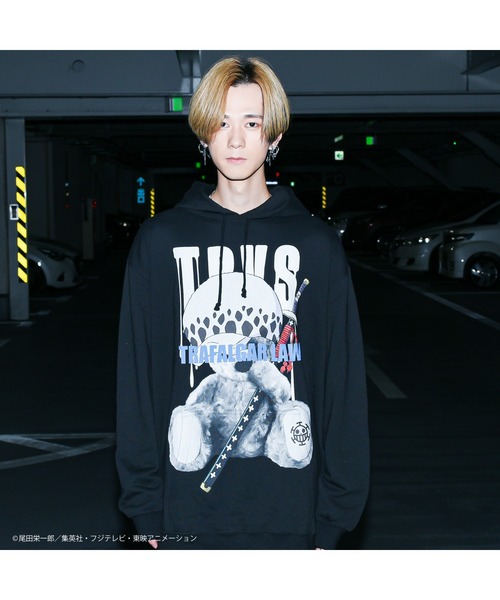 ONE PIECE × TRAVAS TOKYO コラボパーカー ロー TRAVAS TOKYO（トラバス トウキョウ）の「【ONE PIECE × TRAVAS TOKYO