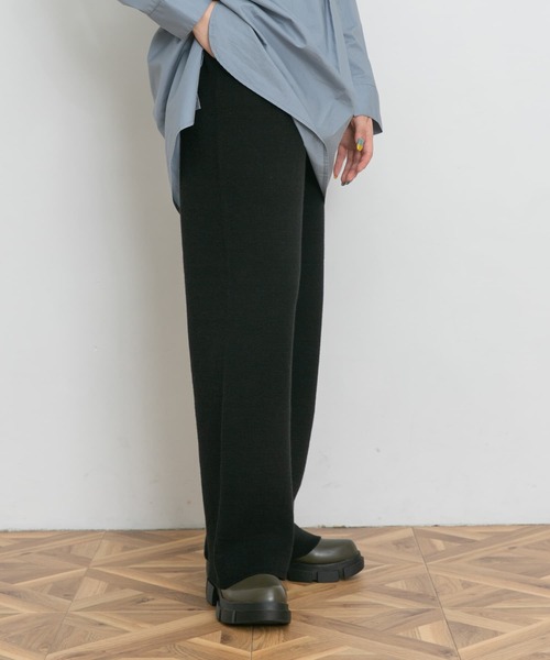 UR Lab.(アーバンリサーチラボ)の「ニットパンツ(その他パンツ・レディース・ブラック/レッド/グリーン・FREE)」の20枚目の写真