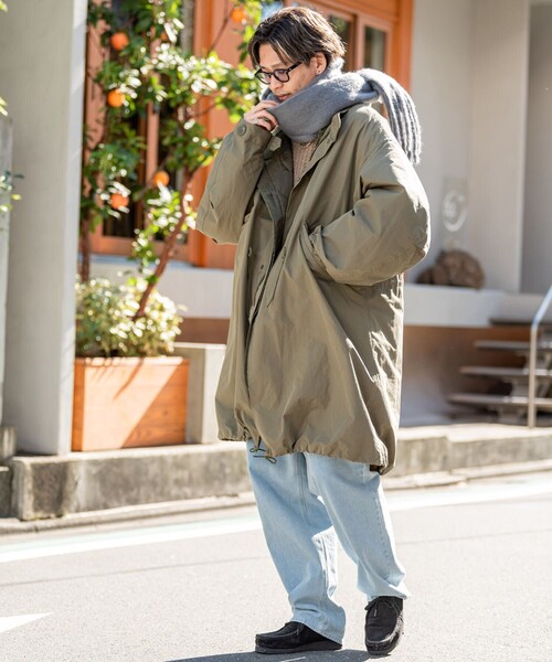 PUBLUX（パブリュクス）の「PUBLUX/パブリュクス ボリュームフリンジマフラー【WEB限定】（マフラー・メンズ・ブラック/グレー/ナチュラル/ブルー/グリーン・ONE SIZE）」の14枚目の写真