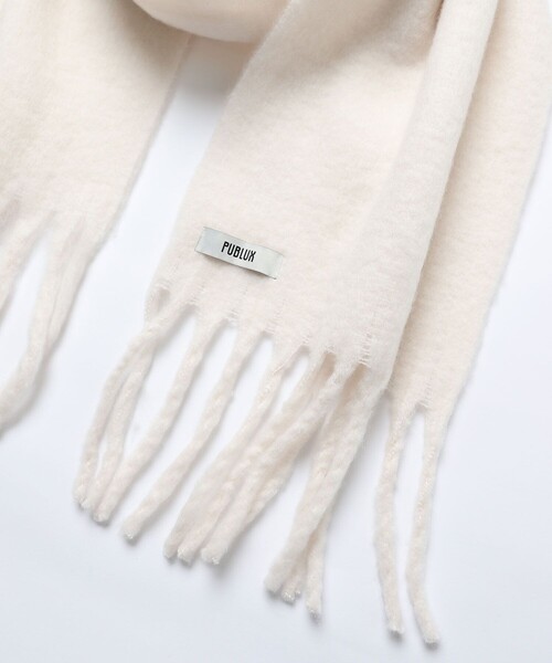 PUBLUX（パブリュクス）の「PUBLUX/パブリュクス ボリュームフリンジマフラー【WEB限定】（マフラー・メンズ・ブラック/グレー/ナチュラル/ブルー/グリーン・ONE SIZE）」の15枚目の写真