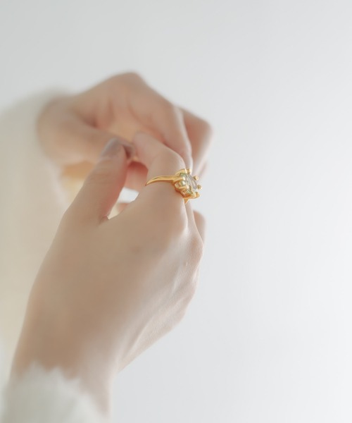 SHYLA（シャイラ）の「【SHYLA（シャイラ）】OVAL CLAW RING/リング（リング・レディース・グリーン/シャンパン・13）」の9枚目の写真