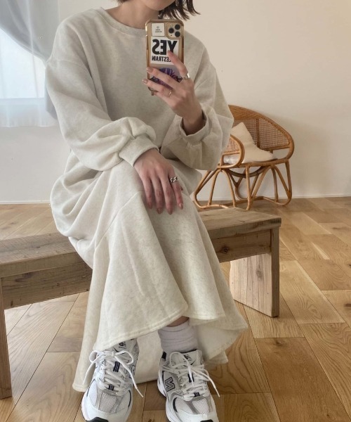 MAVIMOON One Piece S ホワイト　スウェット　ワンピース MAVIMOON One Piece S ホワイト スウェット ワンピース