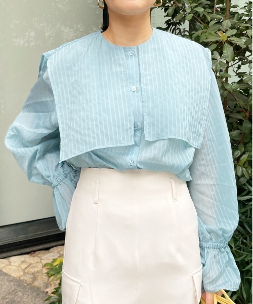 Meli rich(メリーリッチ)の「セーラーカラーブラウス(シャツ/ブラウス・レディース・ホワイト/ライトベージュ/ブラック/オフホワイト/ブルー・MEDIUM)」の1枚目の写真