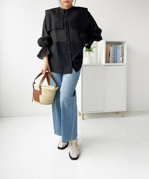 Meli rich(メリーリッチ)の「セーラーカラーブラウス(シャツ/ブラウス・レディース・ホワイト/ライトベージュ/ブラック/オフホワイト/ブルー・MEDIUM)」の10枚目の写真