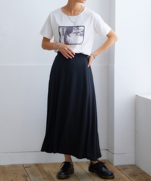 nissen(ニッセン)の「ポケット付カットソーマキシスカート(スカート・レディース・ピンク/グリーン/パープル/イエロー/チャコールグレー/ブラック/ブルー・L/S/M/LL)」の2枚目の写真