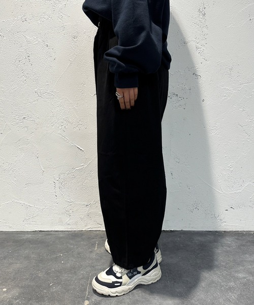 MUHET（ミュエータ）の「タックバルーンパンツ（その他パンツ・レディース・ベージュ/ブラック/カーキ/アイボリー・MEDIUM/SMALL/X-LARGE）」の18枚目の写真