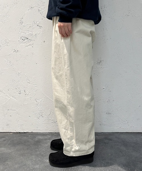 MUHET（ミュエータ）の「タックバルーンパンツ（その他パンツ・レディース・ベージュ/ブラック/カーキ/アイボリー・MEDIUM/SMALL/X-LARGE）」の20枚目の写真