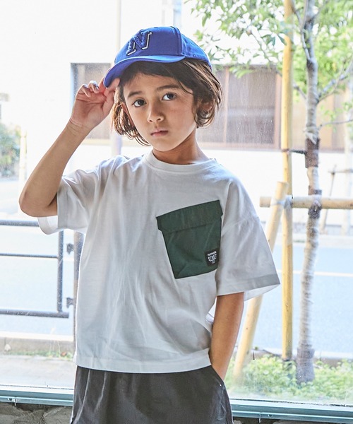PAIRMANON STREET(ペアマノンストリート)の「【PAIRMANON STREET】【プレミアムコットン100】無地 デザイン胸ポケット半袖Tシャツ(Tシャツ/カットソー・キッズ・ブラック/オレンジ/グリーン/ブルー系その他/ライトベージュ/ホワイト・90/150/120/110/100/130/140)」の2枚目の写真