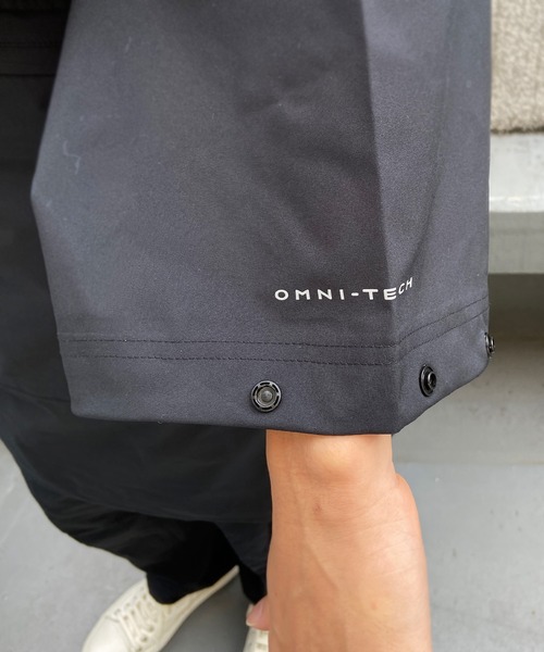 Columbia（コロンビア）の「columbia/コロンビア デシュートバレーユニセックス レインポンチョ 防水 ポケット WE8712（ポンチョ・メンズ・ブラック/マルチ・L/M）」の7枚目の写真