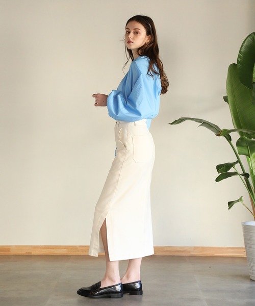 aity(アイティ)の「ボリュームスリーブ2wayブラウス(シャツ/ブラウス・レディース・ホワイト/ベージュ/ネイビー/ブルー・M)」の19枚目の写真