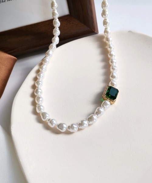 LAC-VERT（ラック・ヴェール）の「パールエメラルドネックレス（ネックレス・レディース・エメラルド・FREE）」の10枚目の写真