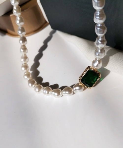 LAC-VERT（ラック・ヴェール）の「パールエメラルドネックレス（ネックレス・レディース・エメラルド・FREE）」の6枚目の写真