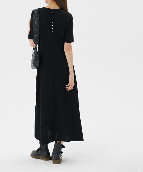 バックパールサマーニットフレアワンピース