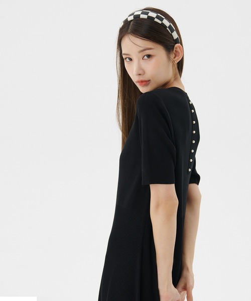 バックパールサマーニットフレアワンピース