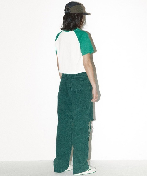 ISTKUNST(イストクンスト)の「A'GEM/9 × .kom『ISTKUNST/イストクンスト』3D STAR RAGLAN CROP TEE/3Dスター ラグランクロッ プ 半袖 カットソー(Tシャツ/カットソー・メンズ・アイボリー/ライトブルー・FREE)」の4枚目の写真