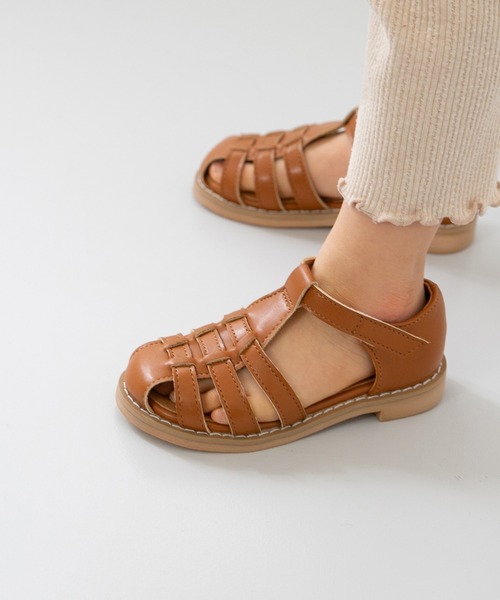 menue（メヌエ）の「キッズグルカサンダル（サンダル・キッズ・ブラック/ブラウン/グリーン/イエロー/アイボリー・15.0cm/16.0cm/17.0cm/18.0cm/19.0cm/20.0cm/21.0cm）」の3枚目の写真