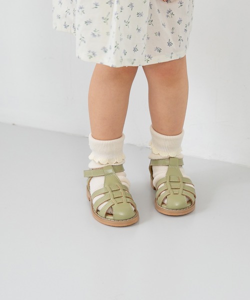 menue（メヌエ）の「キッズグルカサンダル（サンダル・キッズ・ブラック/ブラウン/グリーン/イエロー/アイボリー・15.0cm/16.0cm/17.0cm/18.0cm/19.0cm/20.0cm/21.0cm）」の4枚目の写真