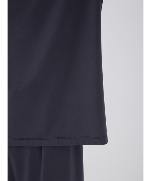 gelato pique（ジェラートピケ）の「【COOL】【UNISEX】シロクマワンポイントビッグTシャツ（Tシャツ/カットソー・レディース・ネイビー・S-M/M-L）」の4枚目の写真