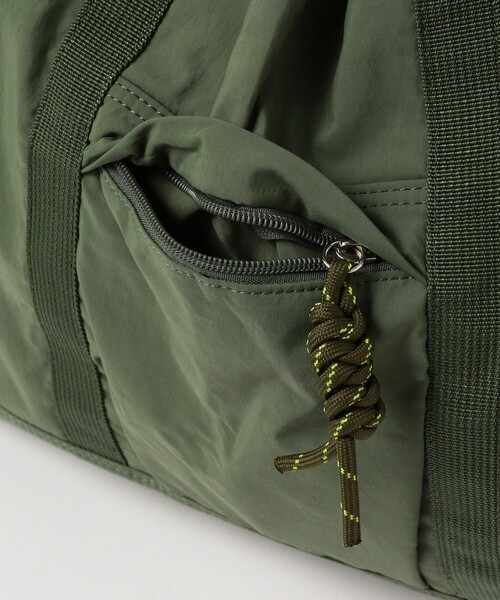 Ray BEAMS（レイビームス）の「CONTROL FREAK / ナイロン 3way スクエア バッグ（トートバッグ・レディース・ブラック/オリーブ・ONE SIZE）」の10枚目の写真