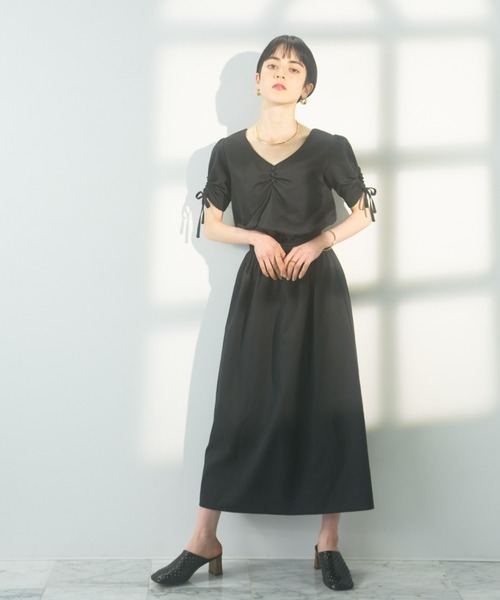 DRWCYS（ドロシーズ）の「ギャザースリーブワンピース　gathered sleeve dress（ワンピース・レディース・ベージュ/ライトグリーン/ブラック・FREE）」の6枚目の写真