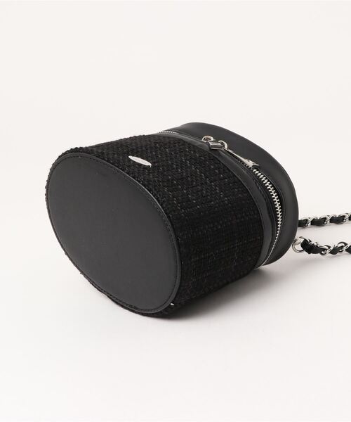 archives(アルシーヴ)の「バニティバック(ショルダーバッグ・レディース・カーキ/ブラック/アイボリー・FREE)」の12枚目の写真